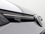Volkswagen Golf 1.5 eTSI Aut. R-Line | Panoramadak | IQ Light | BlackStyle | Winterpakket | HeadUp Display | 18" Velgen |