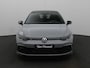 Volkswagen Golf 1.5 eTSI Aut. R-Line | Panoramadak | IQ Light | BlackStyle | Winterpakket | HeadUp Display | 18" Velgen |