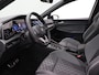 Volkswagen Golf 1.5 eTSI Aut. R-Line | Panoramadak | IQ Light | BlackStyle | Winterpakket | HeadUp Display | 18" Velgen |