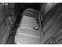 Peugeot 3008 1.6 HYbrid 225 GT Pack Business | Black Pack | All season | Trekhaak | NL auto | Focal | Stoelverwarming | Alcantara |