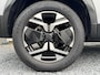 Peugeot 2008 1.2 PureTech 102PK Allure 6-bak | Halfleder | PDC | Apple Carplay/Android Auto | Cruise Control | Bluetooth | Rijstrook Correctie | Airco | Sensoren Rondom | Pianolak Interieur | Wi-Fi | LED | 17" LMV