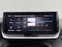 Peugeot 2008 1.2 PureTech 102PK Allure 6-bak | Halfleder | PDC | Apple Carplay/Android Auto | Cruise Control | Bluetooth | Rijstrook Correctie | Airco | Sensoren Rondom | Pianolak Interieur | Wi-Fi | LED | 17" LMV