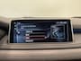 BMW X5 xDrive40e iPerformance High Executive Panoramadak Trekhaak Navigatie Apple Carplay Android Auto 360 camera Adaptive Cruise Control Stoelverwarming voor en achter Head-up-display Harman Kardon Dodehoek detectie Leder Climate Control parkeersensoren