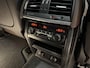 BMW X5 xDrive40e iPerformance High Executive Panoramadak Trekhaak Navigatie Apple Carplay Android Auto 360 camera Adaptive Cruise Control Stoelverwarming voor en achter Head-up-display Harman Kardon Dodehoek detectie Leder Climate Control parkeersensoren