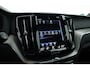 Volvo XC60 2.0 Recharge T6 AWD R-Design | Pano| H&K Audio | Blis | ACC | 360 Camera | Head up | stoel 4 & stuur verw. |