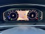 Volkswagen Tiguan 1.5 TSI 150pk DSG ACT Highline Business R R-line Panorama Trekhaak Assistentie pakket Navigatie 20" Velgen