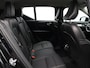 Volvo XC40 1.5 T2 Business Pro / Trekhaak / Adaptive Cruise / Lederen Bekleding / BLIS / Keyless Entry / Pilot Assist / Parkeercamera /