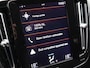 Volvo XC40 1.5 T2 Business Pro / Trekhaak / Adaptive Cruise / Lederen Bekleding / BLIS / Keyless Entry / Pilot Assist / Parkeercamera /
