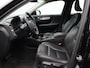 Volvo XC40 1.5 T2 Business Pro / Trekhaak / Adaptive Cruise / Lederen Bekleding / BLIS / Keyless Entry / Pilot Assist / Parkeercamera /