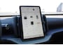 Volvo EX30 272PK Automaat Single Ext. Range Ultra 69 kWh Trekhaak / Adaptieve cruise control/ Panoramadak/ BLIS/ Parkeersensoren met 360 camera / Getint Glas / Stoel en stuurwielverwarming / Elektrische stoelen / Apple carplay / Elektrische achterklep / Keyless entry
