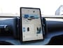 Volvo EX30 272PK Automaat Single Ext. Range Ultra 69 kWh Trekhaak / Adaptieve cruise control/ Panoramadak/ BLIS/ Parkeersensoren met 360 camera / Getint Glas / Stoel en stuurwielverwarming / Elektrische stoelen / Apple carplay / Elektrische achterklep / Keyless entry
