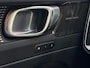 Volvo XC40 Recharge Twin Pro | Trekhaak | Warmtepomp | 360 Graden Camera | Harman Kardon Audio | Panoramadak | Navigatie | Apple Carplay | Android Auto | Elektrische Achterklep | Cruise Control Adaptief