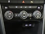 Volkswagen T-Roc 1.5 TSI Sport | Adaptieve cruise control | Dodehoek detectie | Keyless | Achteruitrijcamera  | Navigatie | Digital cockpit Pro | Elektrische achterklep |
