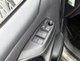 Toyota Yaris 1.5 Hybrid 130 Executive | BTW Voertuig | Stoel+stuurverwarming | Dodehoek Detectie | Parkeersensoren Voor+Achter | Apple CarPlay/Android Auto | Cruise Control Adaptive | Draadloze telefoonlader |