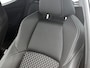 Toyota Yaris 1.5 Hybrid 130 Executive | BTW Voertuig | Stoel+stuurverwarming | Dodehoek Detectie | Parkeersensoren Voor+Achter | Apple CarPlay/Android Auto | Cruise Control Adaptive | Draadloze telefoonlader |
