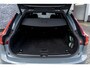 Volvo V90 2.0 T8 Plug-in Hybrid AWD Ultimate Dark | Luchtvering | Bowers Wilkins Audio | 360 Graden Camera | Panoramadak | Head-up Display | Sportstoelen | Elektrische Achterklep | Navigatie | Apple Carplay | Android Auto | Cruise Control Adaptief