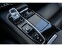 Volvo V90 2.0 T8 Plug-in Hybrid AWD Ultimate Dark | Luchtvering | Bowers Wilkins Audio | 360 Graden Camera | Panoramadak | Head-up Display | Sportstoelen | Elektrische Achterklep | Navigatie | Apple Carplay | Android Auto | Cruise Control Adaptief