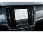 Volvo V90 2.0 T8 Plug-in Hybrid AWD Ultimate Dark | Luchtvering | Bowers Wilkins Audio | 360 Graden Camera | Panoramadak | Head-up Display | Sportstoelen | Elektrische Achterklep | Navigatie | Apple Carplay | Android Auto | Cruise Control Adaptief