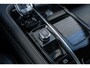 Volvo V90 2.0 T8 Plug-in Hybrid AWD Ultimate Dark | Luchtvering | Bowers Wilkins Audio | 360 Graden Camera | Panoramadak | Head-up Display | Sportstoelen | Elektrische Achterklep | Navigatie | Apple Carplay | Android Auto | Cruise Control Adaptief