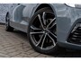 Volvo V90 2.0 T8 Plug-in Hybrid AWD Ultimate Dark | Luchtvering | Bowers Wilkins Audio | 360 Graden Camera | Panoramadak | Head-up Display | Sportstoelen | Elektrische Achterklep | Navigatie | Apple Carplay | Android Auto | Cruise Control Adaptief