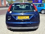 Ford Focus 1.6-16V Ghia | 5drs | airco inruilkoopje | VASTEPRIJS !!! MINDER BIEDEN IS NIET MEER KOPEN !