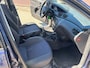 Ford Focus 1.6-16V Ghia | 5drs | airco inruilkoopje | VASTEPRIJS !!! MINDER BIEDEN IS NIET MEER KOPEN !