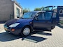 Ford Focus 1.6-16V Ghia | 5drs | airco inruilkoopje | VASTEPRIJS !!! MINDER BIEDEN IS NIET MEER KOPEN !