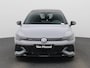 Volkswagen Golf 2.0 TSI GTI Clubsport 301 PK| Panoramadak | 19 Inch Velgen | LED Matrix | 3D Ledachterlichten | Black Style | Head-Up-Display | Achteruitrijcamera | Navigatie