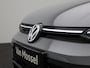 Volkswagen Golf 2.0 TSI GTI Clubsport 301 PK| Panoramadak | 19 Inch Velgen | LED Matrix | 3D Ledachterlichten | Black Style | Head-Up-Display | Achteruitrijcamera | Navigatie