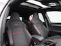 Volkswagen Golf 2.0 TSI GTI Clubsport 301 PK| Panoramadak | 19 Inch Velgen | LED Matrix | 3D Ledachterlichten | Black Style | Head-Up-Display | Achteruitrijcamera | Navigatie