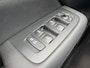 Volvo V60 2.0 T6 Plug-in Hybrid AWD Plus Bright | PHEV | Achteruitrijcamera | Panoramadak | Elektrisch Verstelbare Voorstoelen | Keyless Entry | Elektrische Achterklep | Lederen Bekleding | Stoelverwarming voor en achter | Apple Carplay | Android Auto