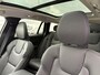Volvo V60 2.0 T6 Plug-in Hybrid AWD Plus Bright | PHEV | Achteruitrijcamera | Panoramadak | Elektrisch Verstelbare Voorstoelen | Keyless Entry | Elektrische Achterklep | Lederen Bekleding | Stoelverwarming voor en achter | Apple Carplay | Android Auto