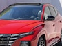 Hyundai Tucson 1.6 T-GDI PHEV N Line Sky 4WD / Panoramadak / Dealer Onderhouden / Elektr. Stoel + Memory / Stoel Ventilatie / Stoelverwarming / Stuurwiel Verwarming / AppleCarplay & Android Auto / Keyless / Achterbank Verwarming /