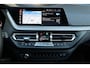 BMW 1-Serie 120i M-SPORT 178+PK LED+XENON/HUD/VIRTUAL/SFEER/PANORAMADAK/HALF LEDER+S.VERWARMING/LMV/CRUISE/ECC/12 MDN GARANTIE!