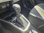 Suzuki Swift 1.2 Style Smart Hybrid | Automaat / Nieuw model | Parelmoer / Carplay / Clima / Two-Tone