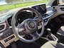 Suzuki Swift 1.2 Style Smart Hybrid | Automaat / Nieuw model | Parelmoer / Carplay / Clima / Two-Tone