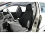 Volvo V70 2.4 D5 Comfort Line airco trekhaak apk
