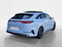 Kia ProCeed 120PK T-GDi GT-Line | Schuif/Kantel Dak | Stoel & Stuurwiel Verwarming | Elektrische Achterklep | Camera | Navi | Apple CarPlay/Android Auto | Climate Control | Cruise Control | Full LED | All Season Banden |