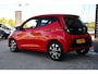 Toyota Aygo 1.0 VVT-i x-joy 5-deurs 72pk | Climate Control | Lichtmetalen velgen 15" | Achteruitrijcamera |