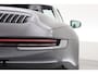 Porsche 911 Cabrio 3.0 Carrera 4 S Orgi. NL | Sport Chrono | Achterasbesturing | Sport Design Pack | PDCC | PDLS | Sportuitlaat | 20/21'' | Adaptieve Sportstoelen Plus ( Leder-Sport-Tex Stickels (checker Flag)