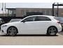 Mercedes-Benz A-klasse 250e AUT8 AMG Limited NIGHT PAKKET PANORAMADAK KEY-LESS GO SFEER CAMERA