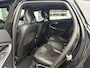 Volvo V40 1.5 T3 Nordic+ Sport | R-Design Exterieur | Lichtmetalen Velgen 17 inch | Navigatie | Parkeerverwarming | Stoelverwarming | Verwarmde Voorruit | Sportonderstel | LED Koplampen | Bluetooth