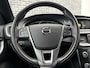 Volvo V40 1.5 T3 Nordic+ Sport | R-Design Exterieur | Lichtmetalen Velgen 17 inch | Navigatie | Parkeerverwarming | Stoelverwarming | Verwarmde Voorruit | Sportonderstel | LED Koplampen | Bluetooth