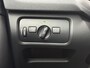 Volvo V40 1.5 T3 Nordic+ Sport | R-Design Exterieur | Lichtmetalen Velgen 17 inch | Navigatie | Parkeerverwarming | Stoelverwarming | Verwarmde Voorruit | Sportonderstel | LED Koplampen | Bluetooth