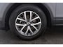 Volkswagen Tiguan 1.5 TSI Life Business | 3-zone climate | Stoelverwarming | Adap Cruise