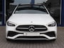 Mercedes-Benz C-klasse Estate 300e 9G Aut. | Estate | AMG | Night Pakket | Apple Car Play/ Android Auto | Distronic Pro | Ambiente | MBUX Premium | 360* Camera | Parkeer Pakket | Panorama Schuifdak | Spiegel Pakket | Winter Pakket | Dealer Onderhouden |