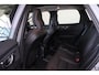Volvo XC60 T6 Recharge AWD Plus Dark - Panorama/schuifdak - IntelliSafe Assist & Surround - 360º Camera - Verwarmde voorstoelen, stuur & achterbank - Parkeersensoren voor & achter - Elektr. bedienb. voorstoelen met geheugen - Draadloze tel. lader - Inklapbare trekhaak - 19' LMV