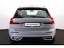 Volvo XC60 T6 Recharge AWD Plus Dark - Panorama/schuifdak - IntelliSafe Assist & Surround - 360º Camera - Verwarmde voorstoelen, stuur & achterbank - Parkeersensoren voor & achter - Elektr. bedienb. voorstoelen met geheugen - Draadloze tel. lader - Inklapbare trekhaak - 19' LMV
