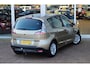 Renault Scenic 1.2 TCe Limited Trekhaak Navigatie Mooi!