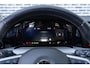 Volkswagen Golf 1.0 eTSI DSG Life Business | Navigatie | Apple Carplay | Android Auto | Stoelmassage | Stoelverwarming | Achteruitrijcamera | LED Koplampen | Cruise Control Adaptief | Parkeersensoren | Parkeerassistent
